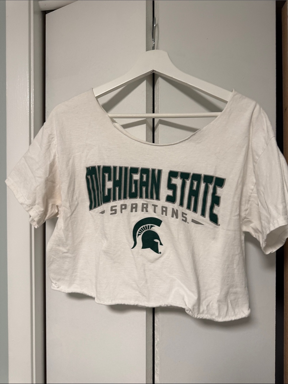Michigan State Spartans White Cropped Tee